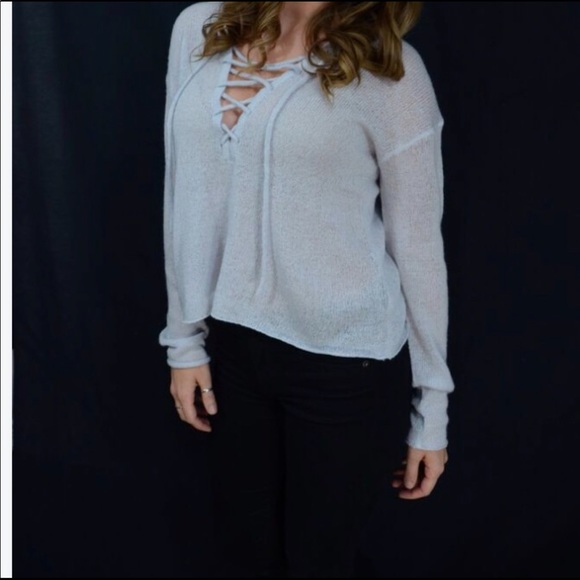 Brunette the Label sweater - Picture 2 of 4